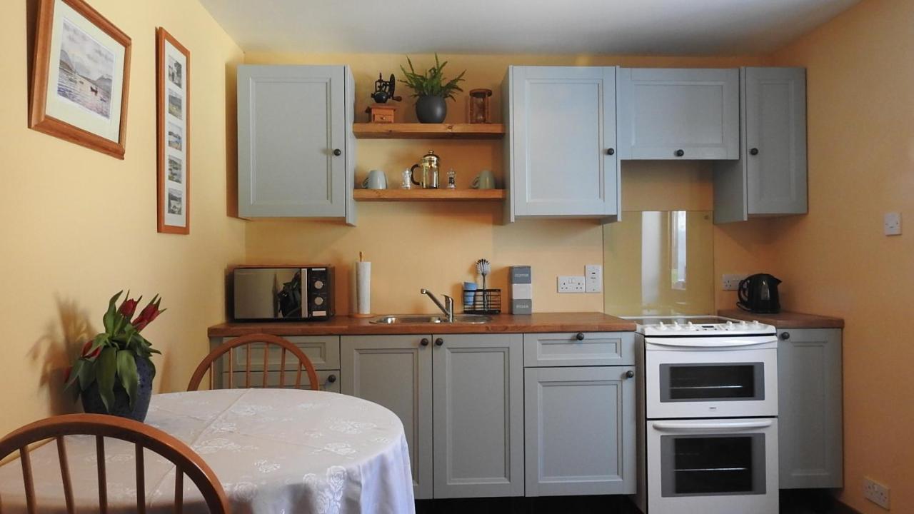 Invercassley Cottage Лейрг Екстериор снимка