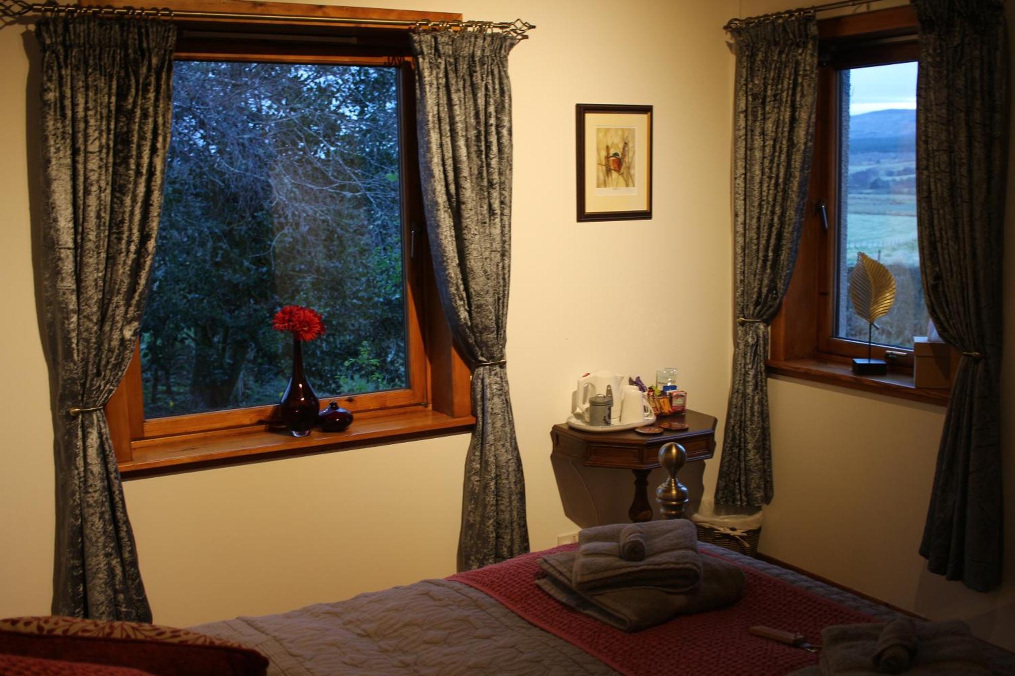 Invercassley Cottage Лейрг Екстериор снимка